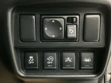 運転席スイッチ部 安全装備もばっちりで安心です。