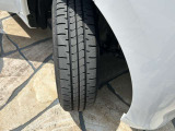 タイヤの残り溝も多く、安心ですね!!