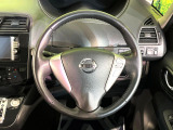 【純正革巻きステアリング】上質な革を使用することで、手にしっかり馴染みとても運転しやすいハンドルです♪