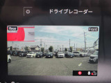 純正【前後ドラレコ】最近の装着率の高いドライブレコーダー装備です。万が一の時の証明やアオリ運転の抑制効果もありますね。