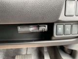 高速道路の料金所もスムーズに通過できるETC付いてます。