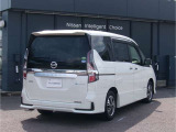 セレナ 1.2 e-POWER ハイウェイスターV 