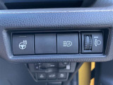 オートマチックハイビーム付き★夜間の運転をサポートしてくれます!ステアリングヒーターなど装備も充実です★