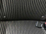 ISOFIXはシートベルトを使わずに簡単にチャイルドシートとクルマの固定金具を連結する取り付け方法です。