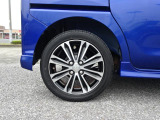 SUBARU認定U-Carは、全車12ヶ月点検、車検などの法定点検を実施。スバル専門メカニックが確かな技術で最大88項目にわたりチェックしており品質、安心を支えます!