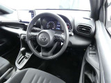 【運転席】運転席周りの画像です。プロの手で隅々までクリーニングしています。ご来店いただき実際に見てみてくださいね☆