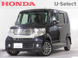 2013年、N-BOXカスタム(G・ターボパッケージ)が入庫です。当社で下取りしたお車になります。こちらは1年の保証付!