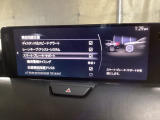 車や障害物だけでなく人や自転車も検知し、ブレーキを自動制御して衝突回避をサポートしてくれるSBS(スマートブレーキサポート)を装備!