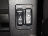 運転席&助手席シートヒーターが付いてます。寒い冬でもスイッチONで座面をあたたかくして、ドライブをさらに快適にしてくれます。