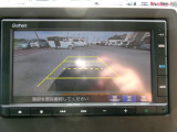 バックが苦手な方も安心のリアワイドカメラ付きです。