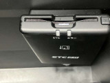 ETC2.0を装備しております。高速道路での渋滞情報取や従来のETCより通行料金がお安くなる場合がございます。