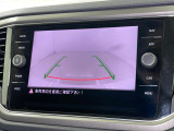カラーバックモニター搭載しています。リアの映像がカラーで映し出されますので日々の駐車も安心安全です。