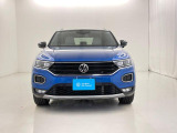 VWは小さな車も、大きな車も、平等です。クラスによって品質や安全性に差を付けない。ボディ剛性と精度、重厚なドアの音はどの車種も共通です。是非一度体感してみて下さい。