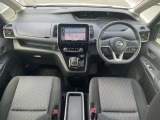 セレナ 1.2 e-POWER ハイウェイスターV 