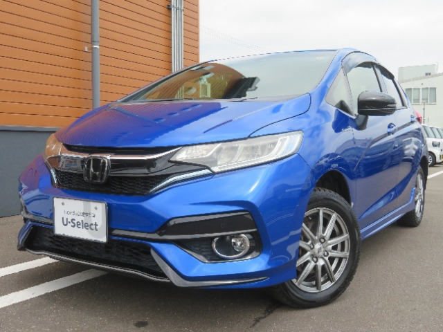 フィット 1.5 ハイブリッド S ホンダセンシング 4WD 