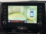 いまや必須装備「ナビゲーション」搭載!知らない場所にスイスイッとドライブ。もう、これなしではハンドルを握れませんね!でも運転中の操作は危険ですのでご注意ですね☆