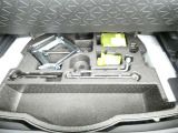 【パンク修理キット】パンク修理キットが付属します。※応急用タイヤは付属しておりません。※損傷の状態によっては修理できない場合があります。