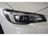 LEDヘッドライトで夜間の運転も安心です