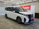 お客様にご満足して頂けるよう専任スタッフが1台、1台真心込めて整備致します。