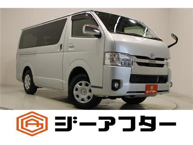 ハイエースバン 2.8 スーパーGL ロング ディーゼル 4WD ワンオーナー 禁煙車 純正ナビ