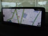 マツダコネクトの10.25インチワイドセンターディスプレイです。『Android Auto』『Apple CarPlay』や独自のコネクテッドサービスに対応したインターフェイスシステムです。