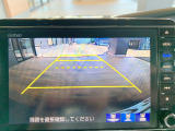 【バックカメラ(3モード)】視点を切り替えて後方を確認でき、駐車や車庫入れも安心です。