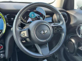こちらのお車はMINI NEXT鶴ヶ島に展示中です。☆お問合せをお待ちしてます!