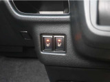 運転席と助手席にはシートヒーターがついておりますので、冬場でも快適にお過ごしいただけます。