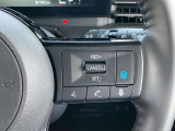 プロパイロット搭載車です。高速道路や自動車専用道路での運転サポート機能です。長距離ドライブ時に重宝します。