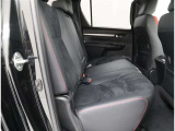 ゆとりある広々とした車内空間は、ドライブを始め買い物やレジャーなど、幅広く活躍します。一人でもみんなとでもお出かけを楽しみましょう!