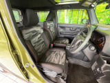 運転席シート廻りは使用感も少なく、良好な状態となっています。丁寧に使われていたことがよくわかりますね。