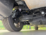 お車を安心してお乗りいただく為には、足回りの定期点検が欠かせません。サービスサポート(有償保証)では無料点検もご提供しており、安心のカーライフをお過ごしいただけるサポート体制が整っています。