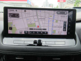 簡単快適な操作性で目的地まで安心です♪♪メーカーライン装着NissanConnectナビ♪♪フルセグTV視聴可♪♪走行中の視聴は不可です!