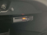 もちろん料金所もスムーズに通過できるETCユニットがあります