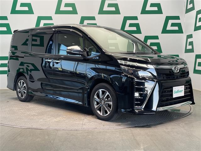 ヴォクシー 2.0 ZS 修復歴無し