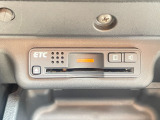 運転席右下にETCがついています。