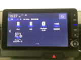Bluetooth機能もついているのでお持ちのスマートフォンと連携させて、さらに便利に利用が可能です。