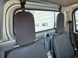 【運転席シート】へたりがちな運転席も大きなへたりがなく、綺麗な状態です。