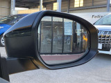 ブラインドスポットモニター付き★車線変更時の後方確認をアシストしてくれます!