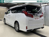 「中古車ハイブリッド保証」付き。ハイブリッド機構を無償で保証します。保証期間は、初度登録年月から10年目まで、またはロングラン保証が終わってから3年間。ただし累計走行距離が20万km以内です。