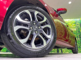 【純正16インチアルミホイール】外観にマッチした純正アルミホイールを装着しております。各種社外アルミホイールや、スタッドレスタイヤも取扱いしております。是非ご相談ください♪