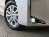 LEDフォグランプはスタイリッシュな上、視界も良好です♪