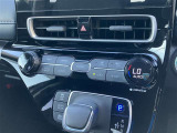 オートエアコン★温度を設定すれば車内を快適に保ってくれます♪