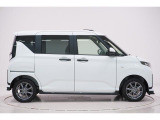 県内13店舗にて常時500台以上ダイハツ車を展示中です。見て、触って、納得のいく一台をぜひ見つけてください。