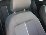 Audi正規ディーラーが高品質をお約束。高度な訓練・教育を受けたAudi専任メカニックが、100項目にもおよぶ精密な点検を実施いたします。すべてをクリアしたAudi車だけが、あなたのお手元に届けられるのです。