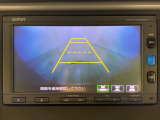 リアカメラ付で、後方をナビ画面で確認。車庫入れも安心です。もちろん、バックギアと連動しています。