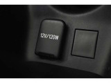 アクセサリーDC12Vソケット装備!