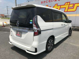 セレナ 2.0 ハイウェイスターV 