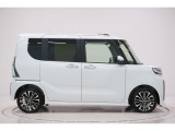 県内13店舗にて常時500台以上ダイハツ車を展示中です。見て、触って、納得のいく一台をぜひ見つけてください。