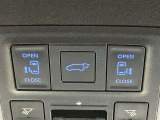 パワーバックドア付きです。